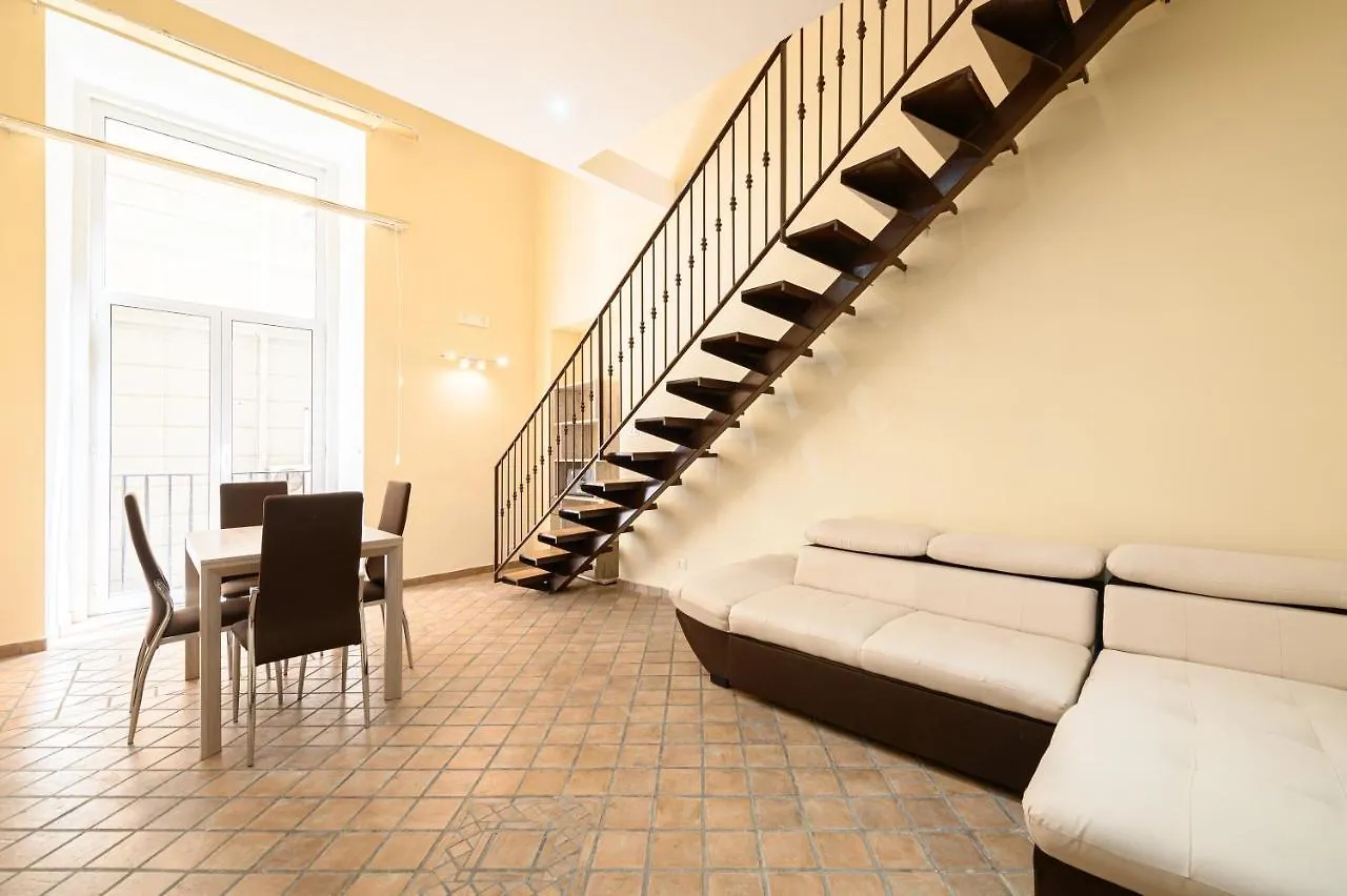 Piazza Portanova Apartments Naples